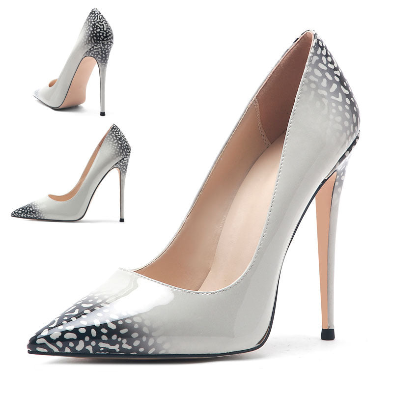 Heels with hydro print design