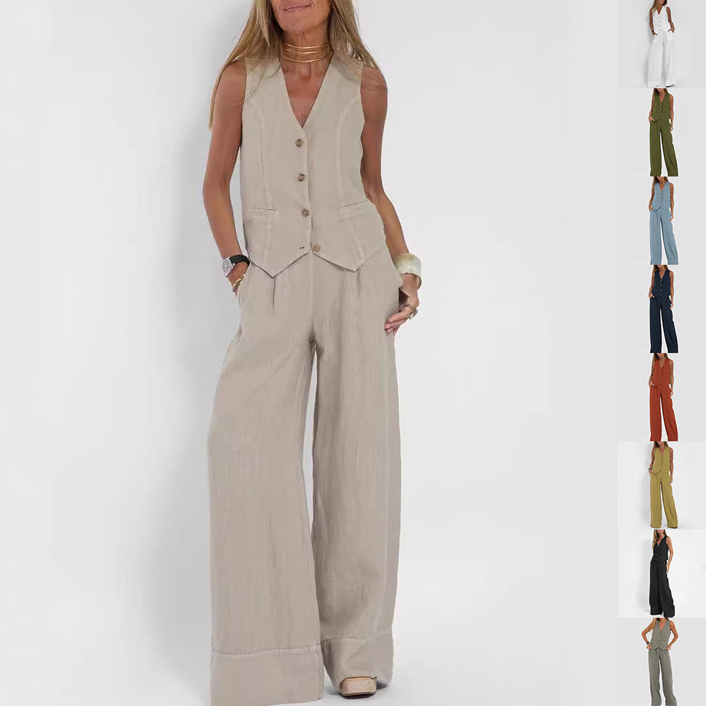 Somerbaadjie pas by 'n V-nek-ondermoulose top en los reguit broek