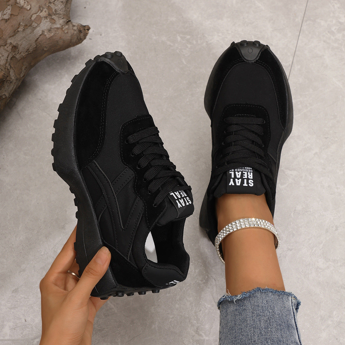 All-matching And Lightweight Mesh Sports Female Flat Shoes