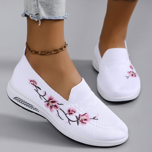 Women's Breathable Embroidery Soft Sole Shoes