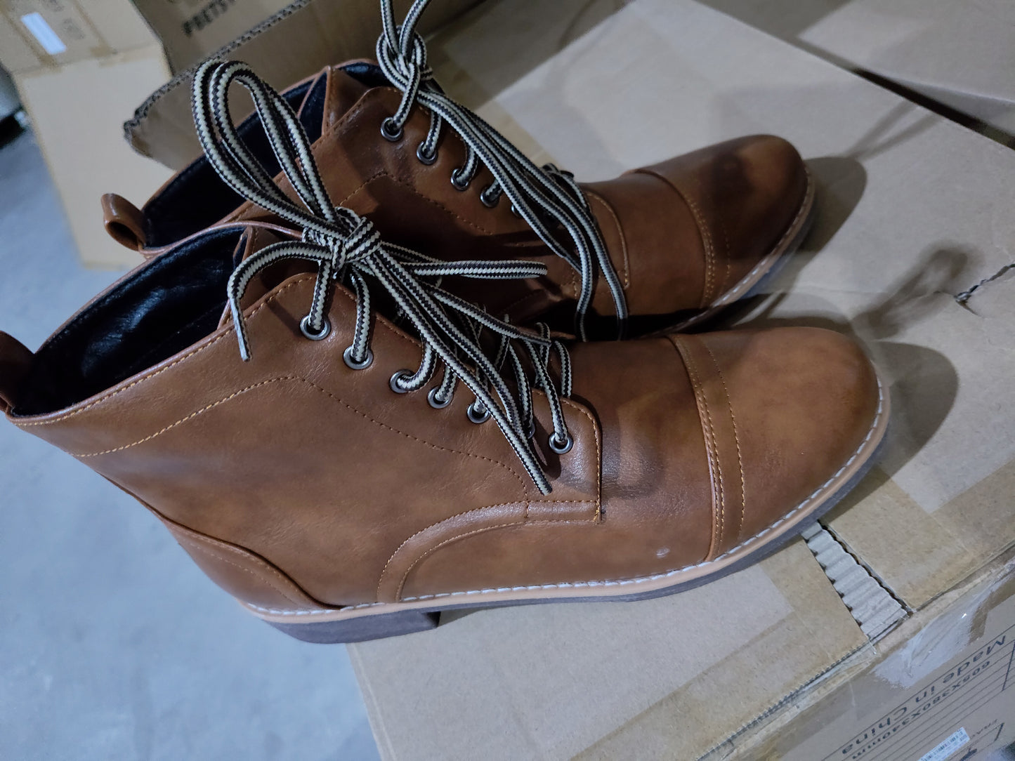 European And American Large Size Lace-Up Low Boots